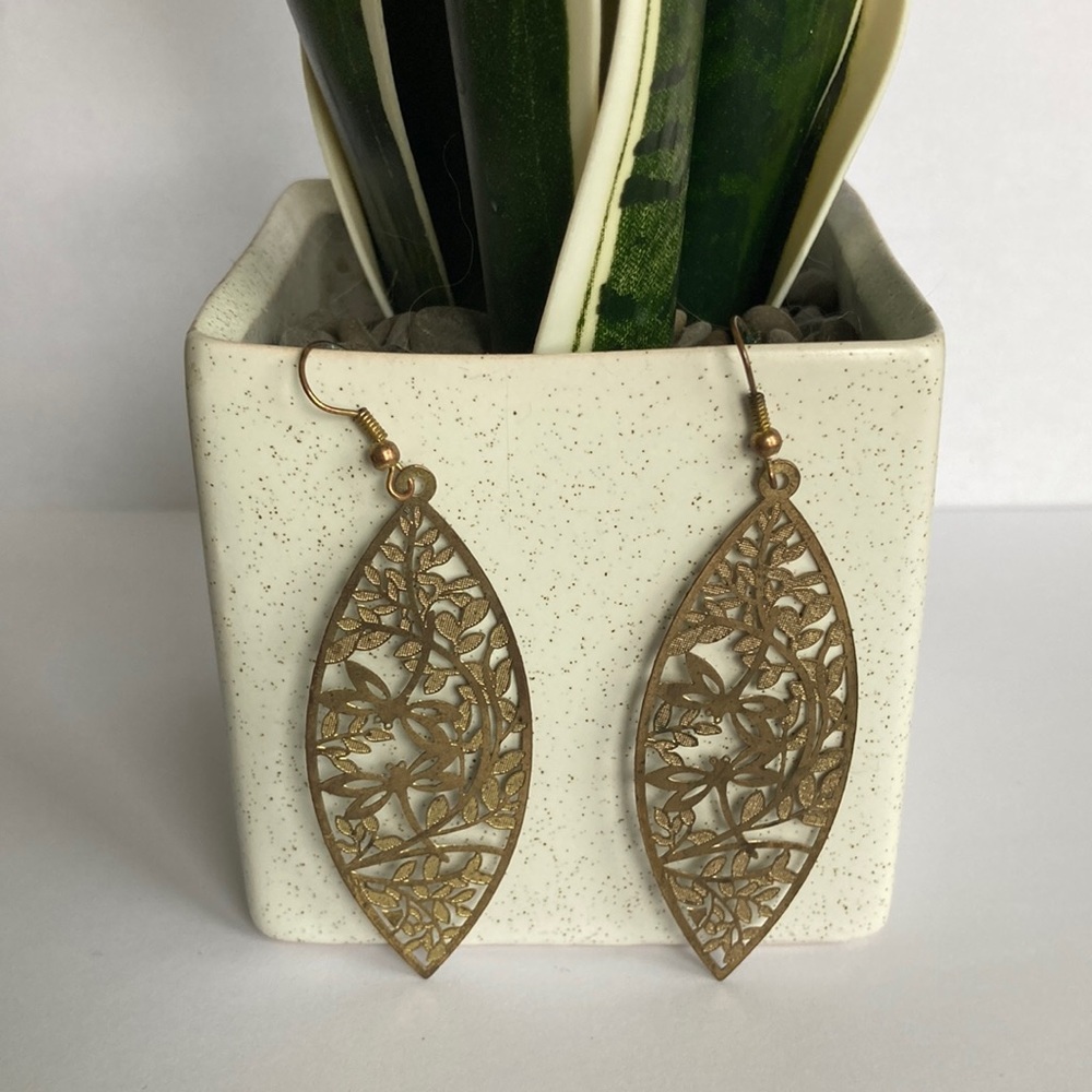 Gold Leaf/Dragonfly Earrings